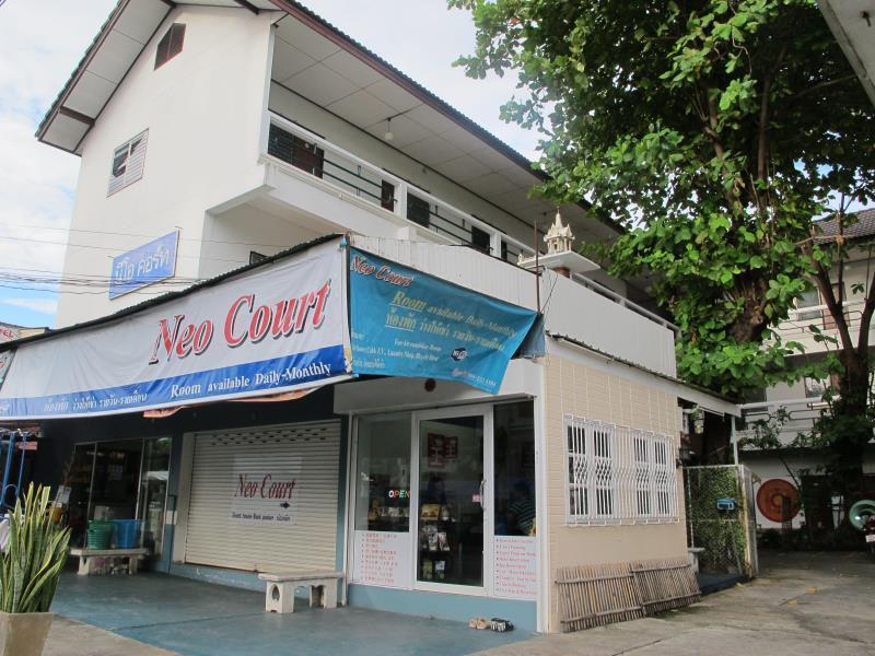 Neo Court Hotell Chiang Mai Exteriör bild
